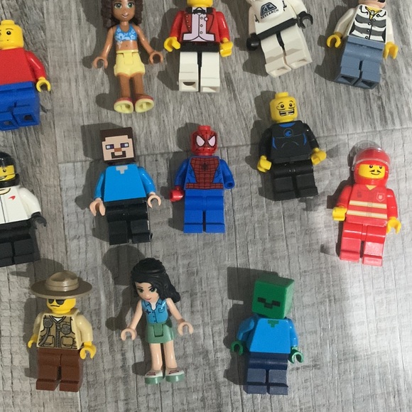 Lego mini figure lot of 13 - Picture 3 of 3